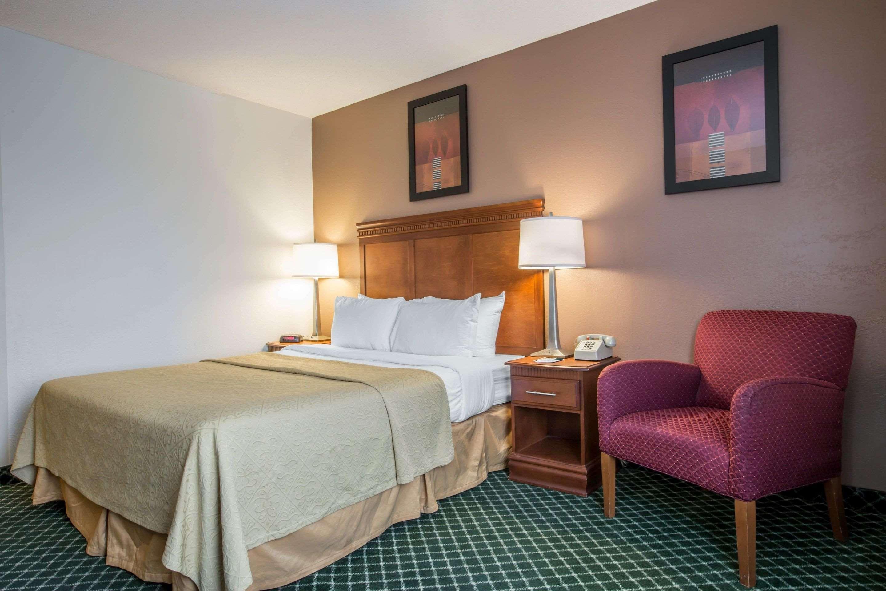 Quality Inn Colchester - Burlington Kültér fotó