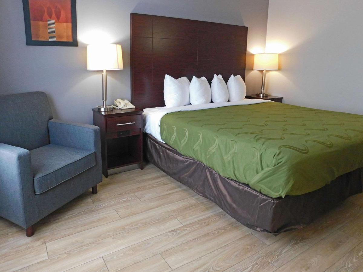 Quality Inn Colchester - Burlington Kültér fotó