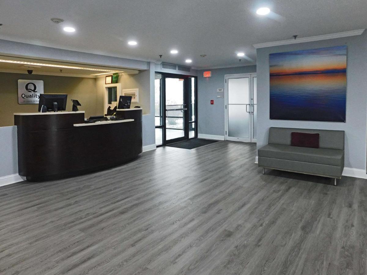 Quality Inn Colchester - Burlington Kültér fotó