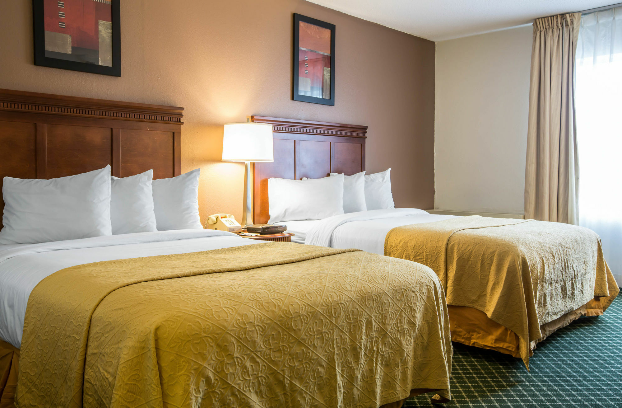 Quality Inn Colchester - Burlington Kültér fotó
